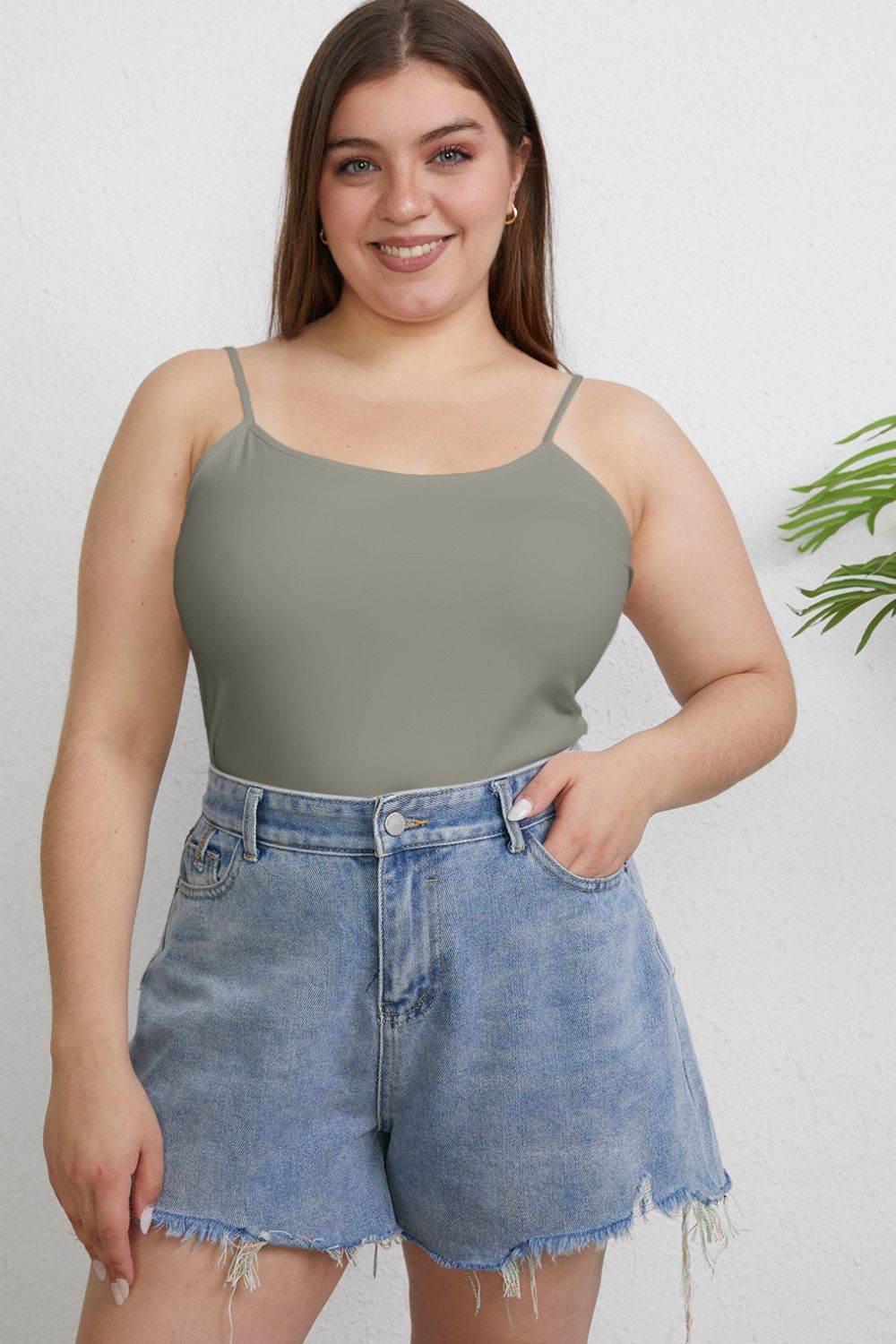 Basic Bae Full Size Round Neck Slim Cami - Delanoir