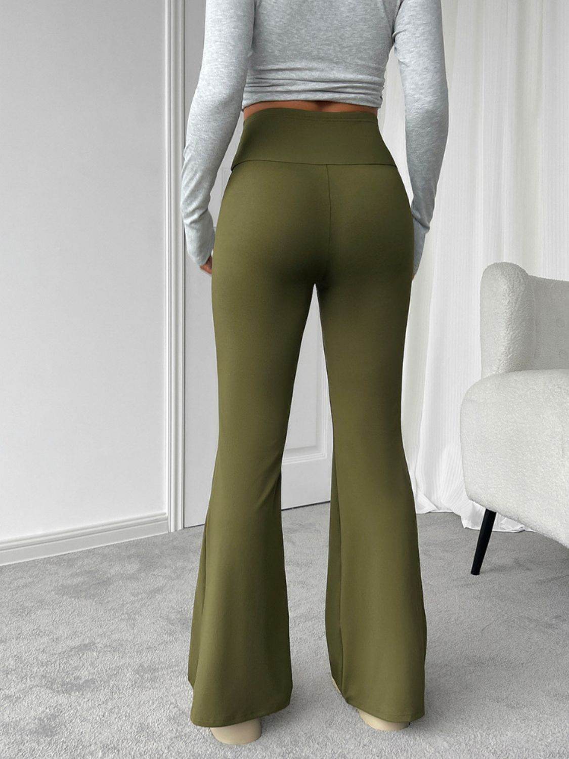Devine Highly Stretchy Bootcut Pants - Delanoir