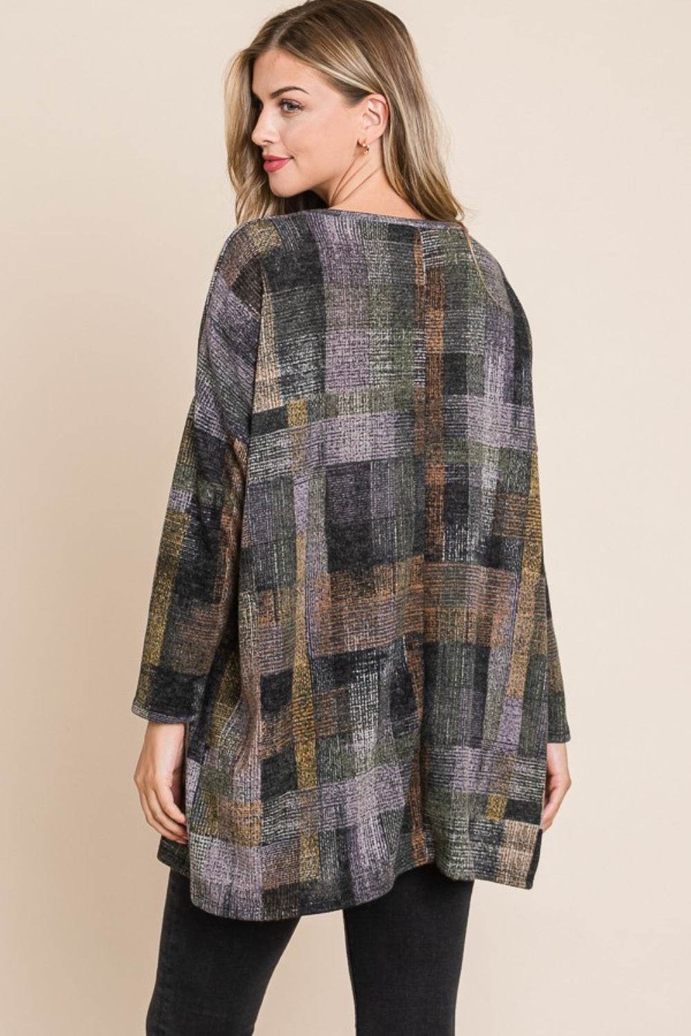 BOMBOM Plaid Round Neck Long Sleeve Top - Delanoir