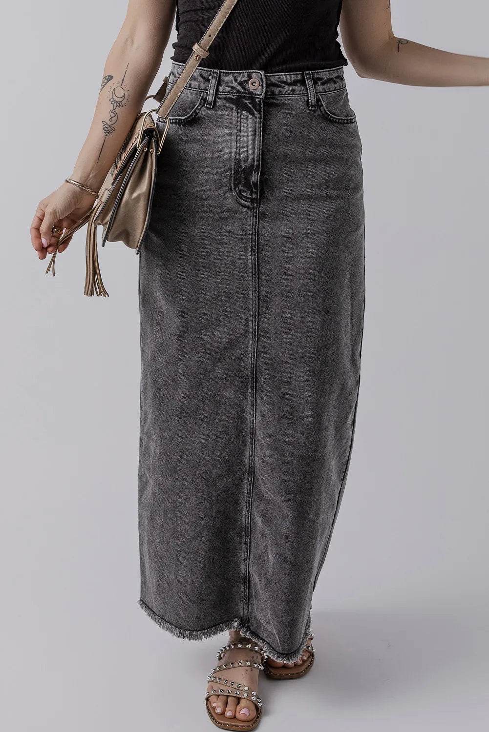 Raw Hem Midi Denim Skirt with Pockets - Delanoir
