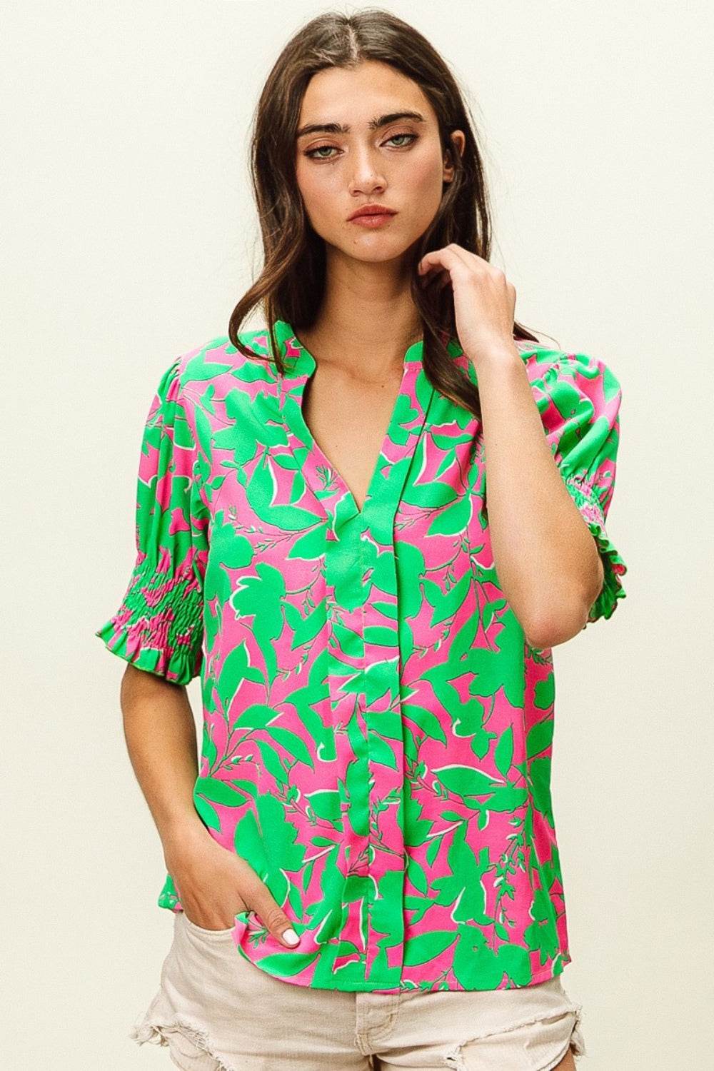 BiBi Smocked Cuff Floral Contrast Top - Delanoir