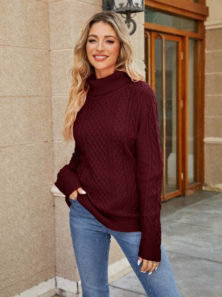 Cable-Knit Mock Neck Sweater - Delanoir