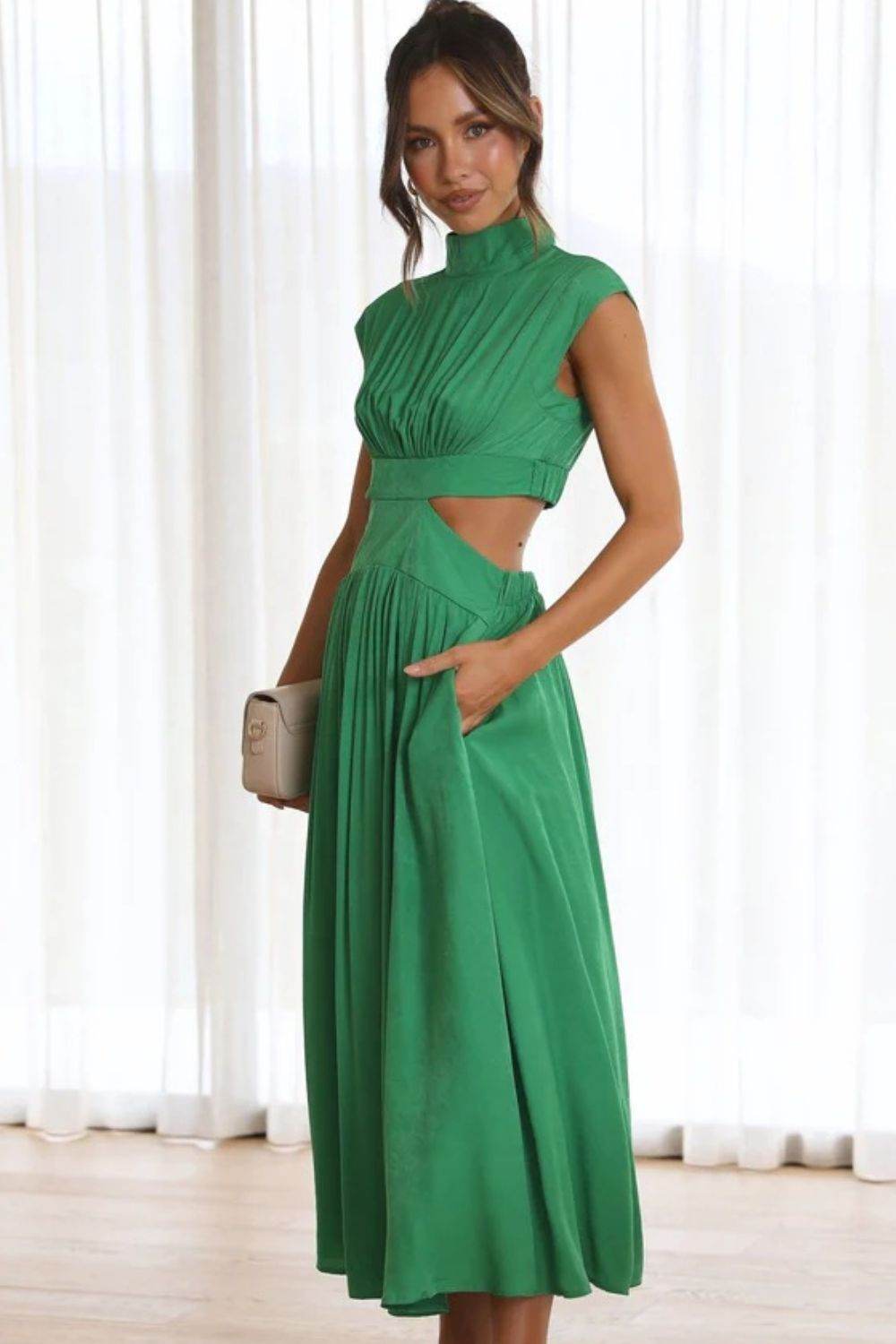 Cutout Mock Neck Sleeveless Ruched Dress - Delanoir