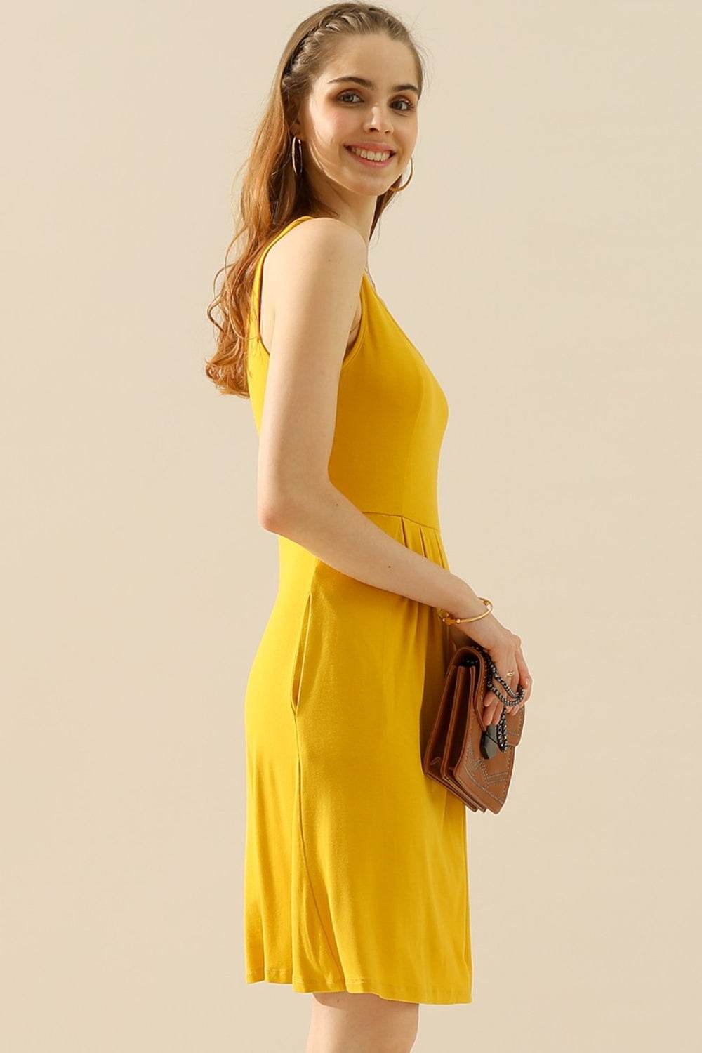 Doublju Full Size Round Neck Ruched Sleeveless Dress with Pockets - Delanoir