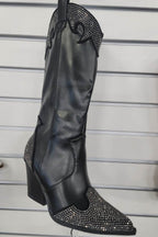 Weeboo Chunky Heel Rhinestone Decor Western Boots - Delanoir
