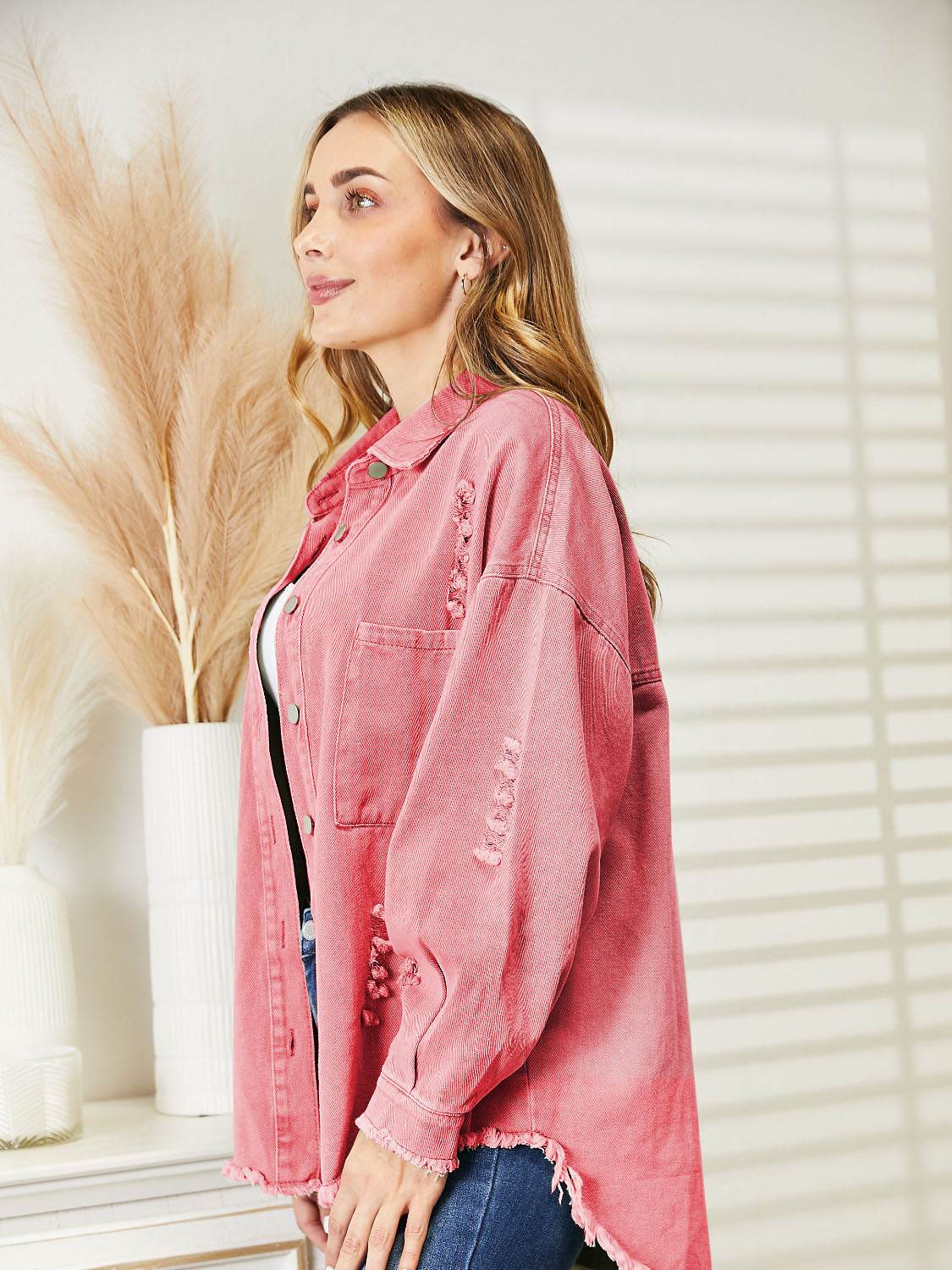 Distressed Raw Hem Denim Jacket - Delanoir