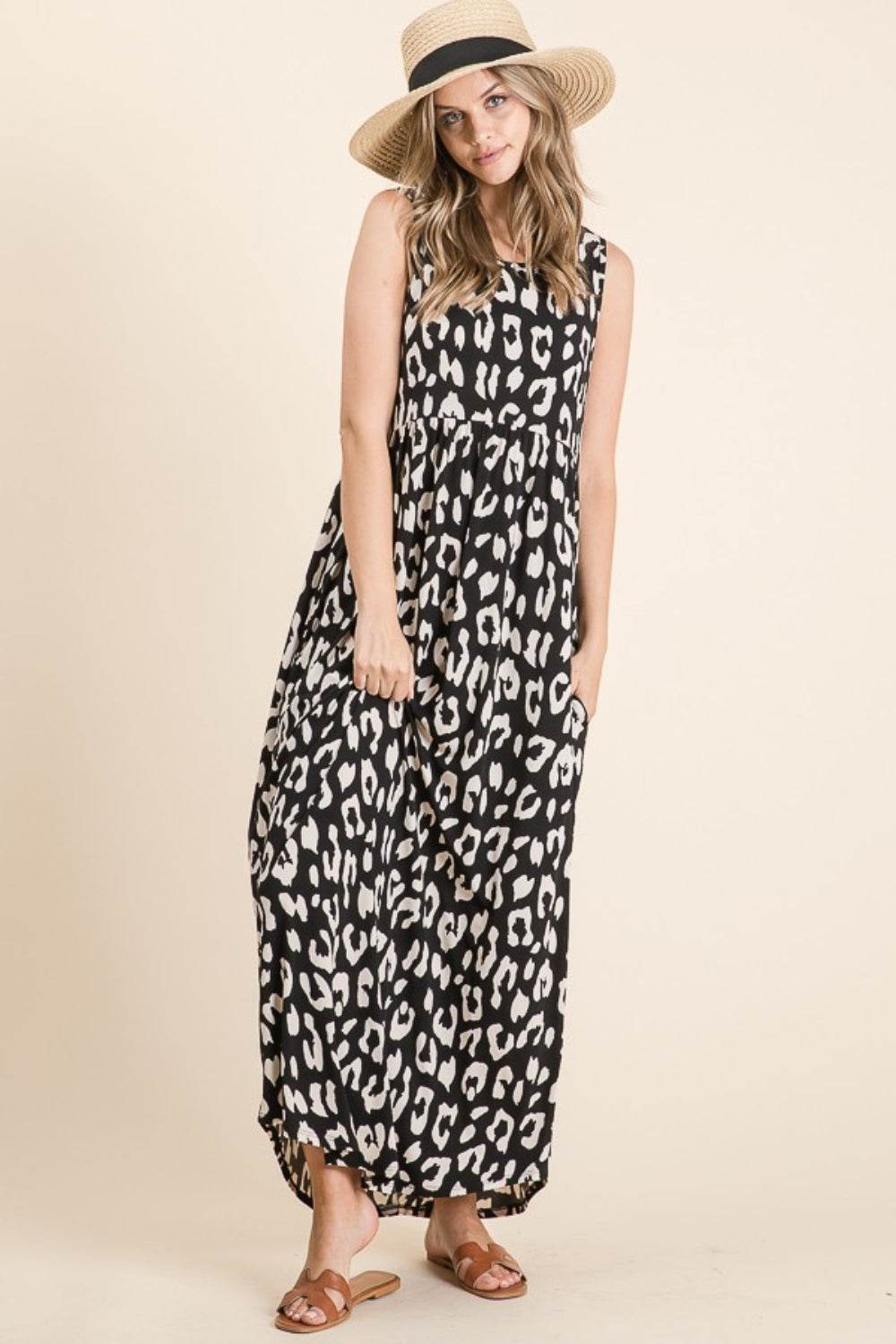 BOMBOM Leopard Maxi Dress with Pockets - Delanoir