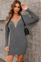 V-Neck Long Sleeve Mini Sweater Dress - Delanoir
