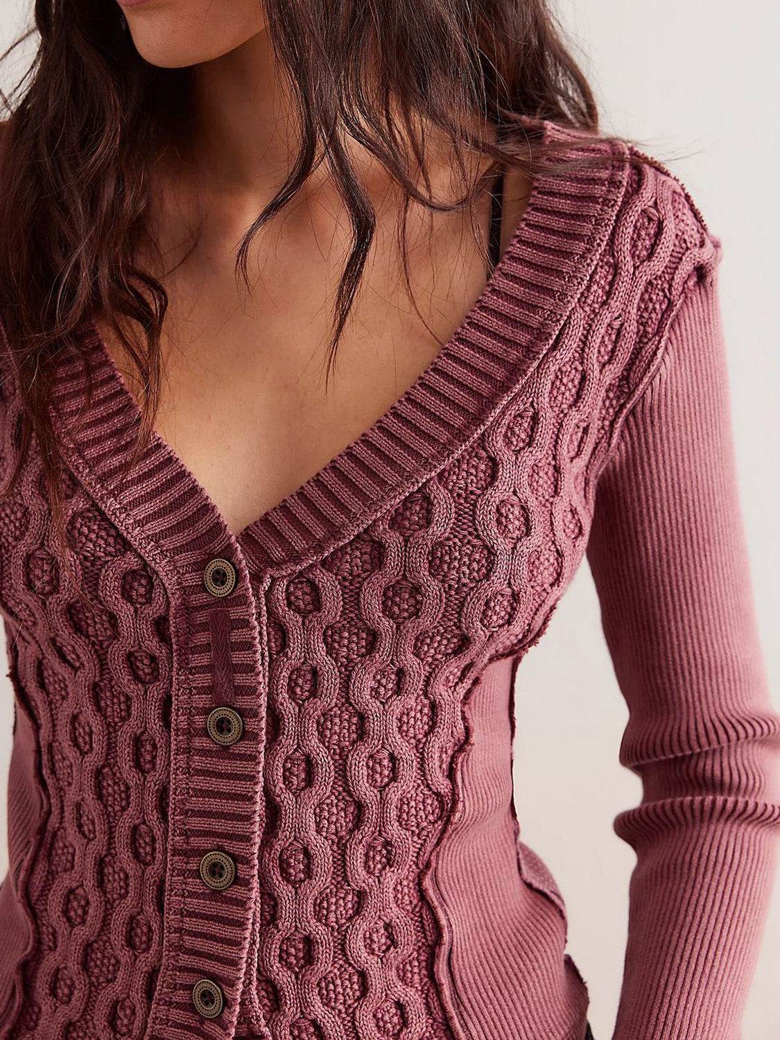 V-Neck Button Up Cropped Cardigan - Delanoir
