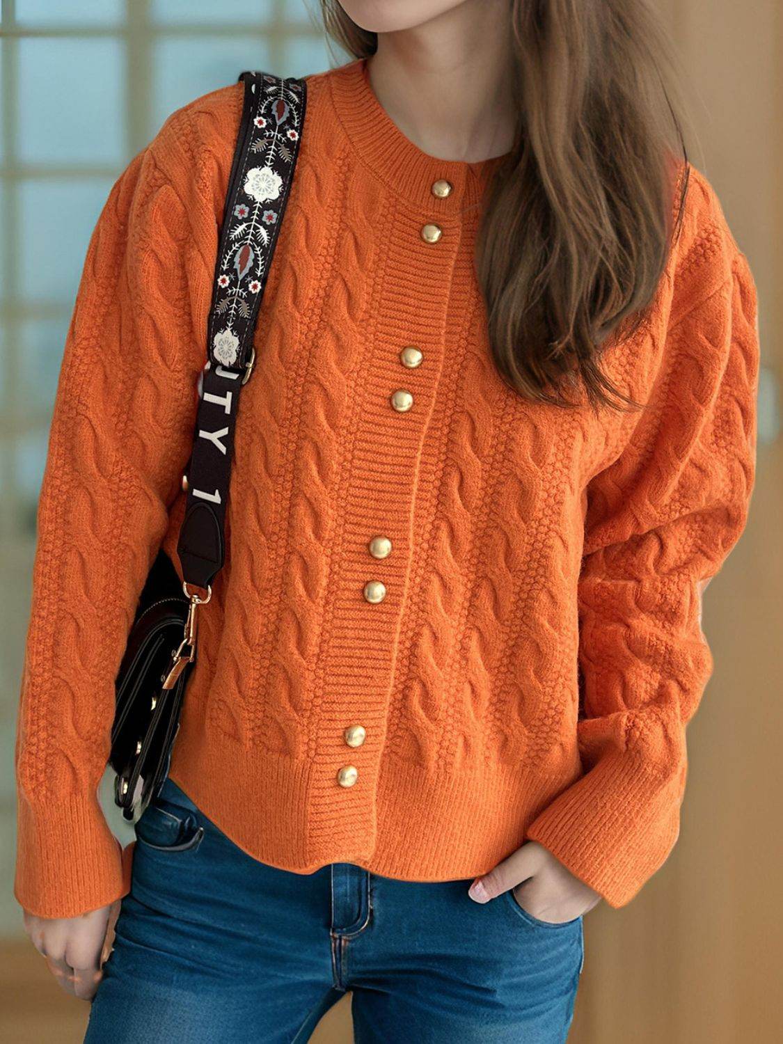 Cable-Knit Round Neck Long Sleeve Cardigan - Delanoir