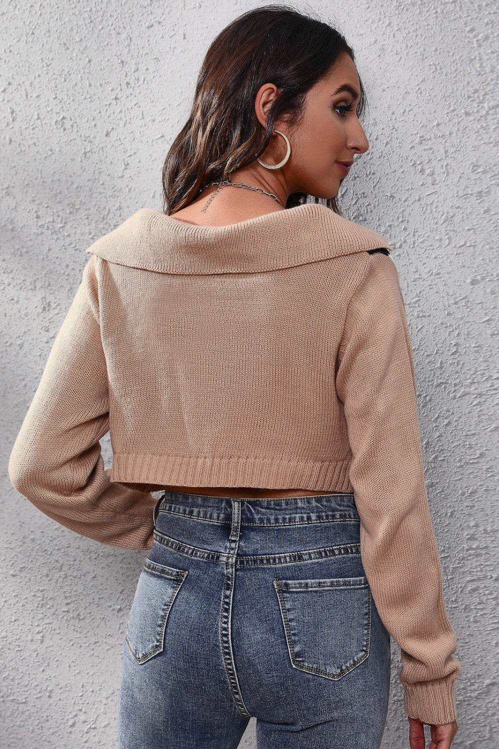 Geometric Long Sleeve Cropped Sweater - Delanoir