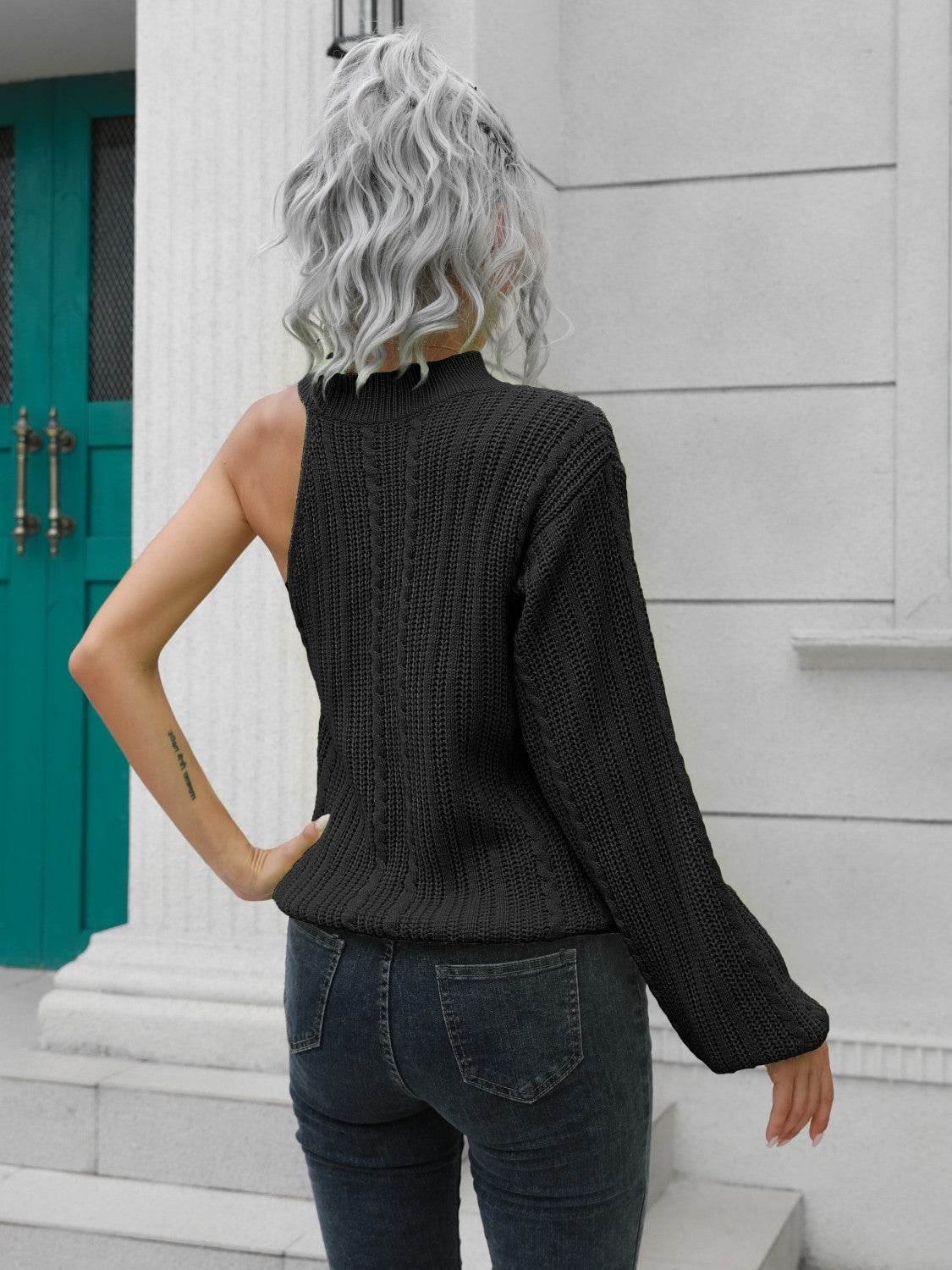 Cable-Knit Round Neck Asymmetrical Sweater - Delanoir