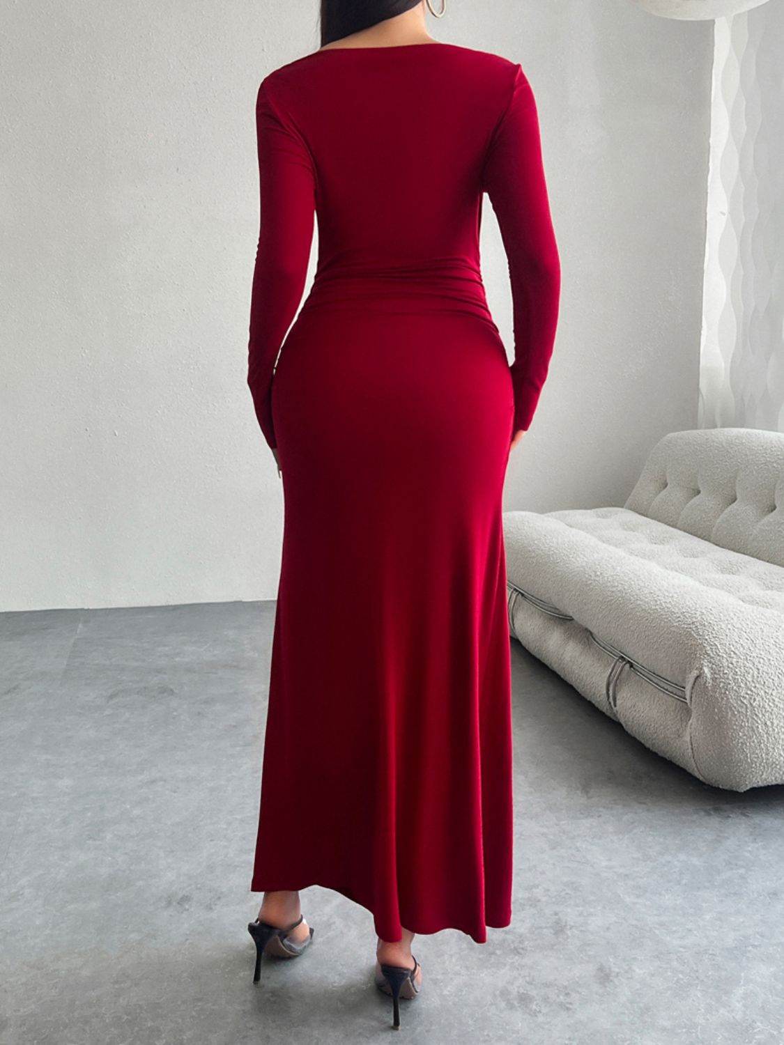 Devine Ruched Long Sleeve Maxi Dress - Delanoir