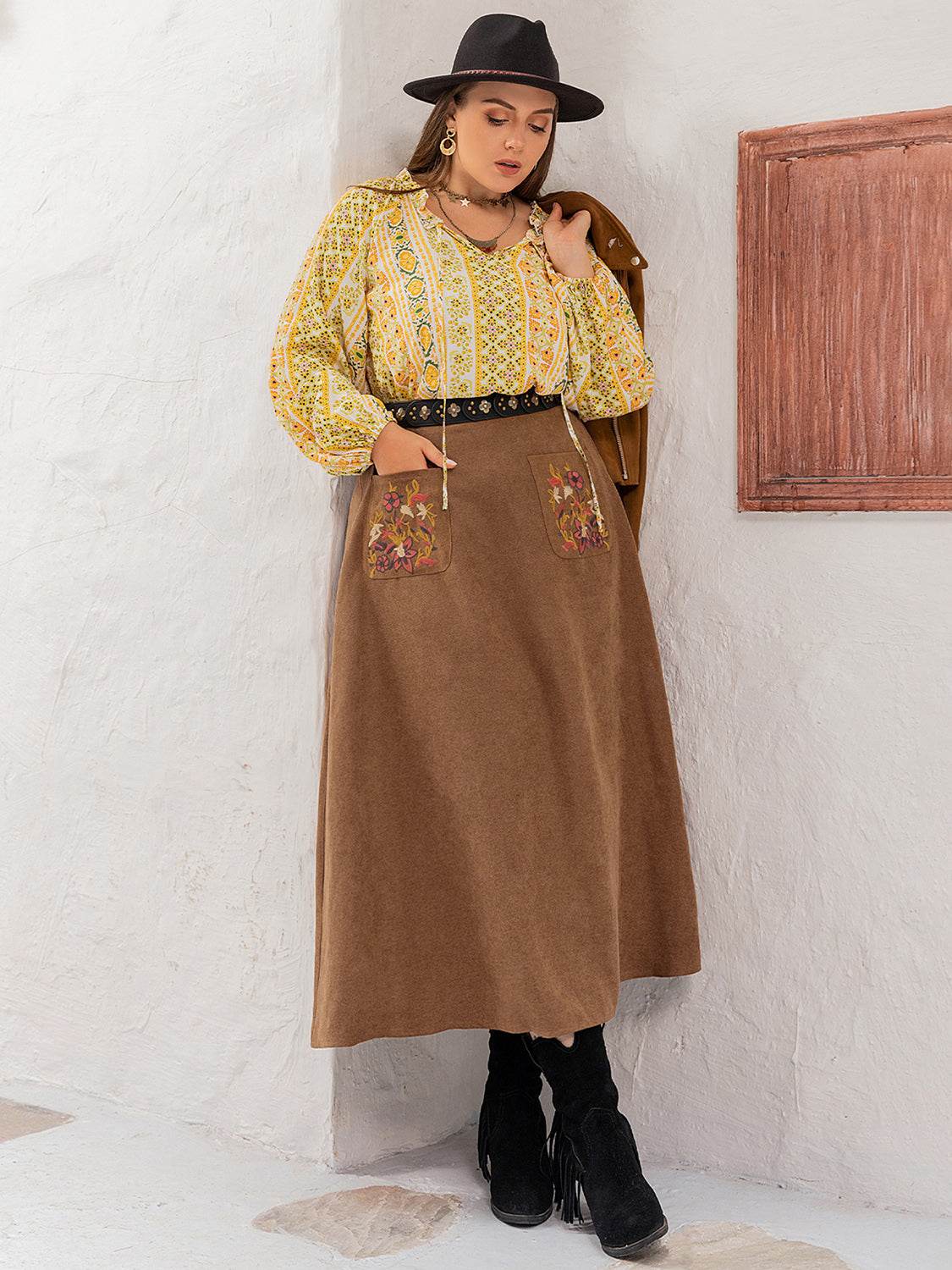 Plus Size Embroidered Pocketed High Waist Skirt - Delanoir